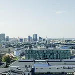 Fahle, Skyline View 1 Bedroom Flat Near Centre Таллінн