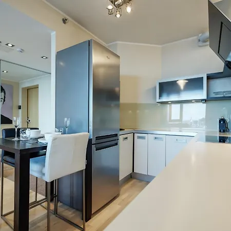 Apartment Fahle Building, Skyline View 1 Bedroom Flat Near Centre