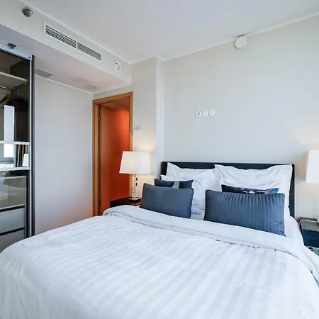 Fahle, Skyline View 1 Bedroom Flat Near Centre * Talin