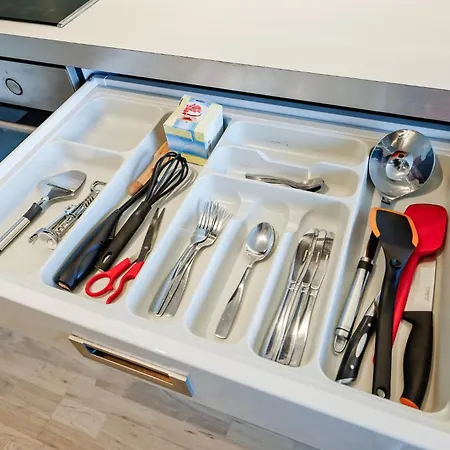 Fahle, Skyline View 1 Bedroom Flat Near Centre