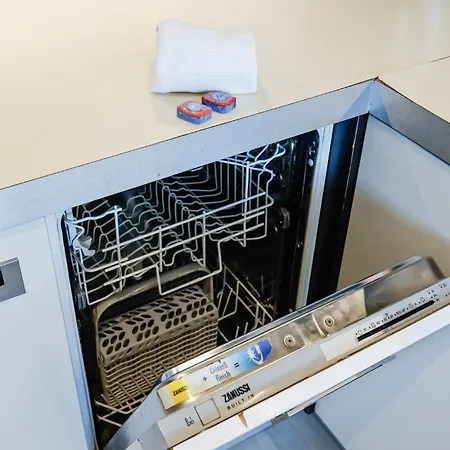 Fahle, Skyline View 1 Bedroom Flat Near Centre Lejlighed *