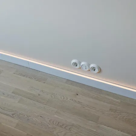 Korter Fahle, Skyline View 1 Bedroom Flat Near Centre