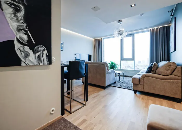 Fahle, Skyline View 1 Bedroom Flat Near Centre Tallinn