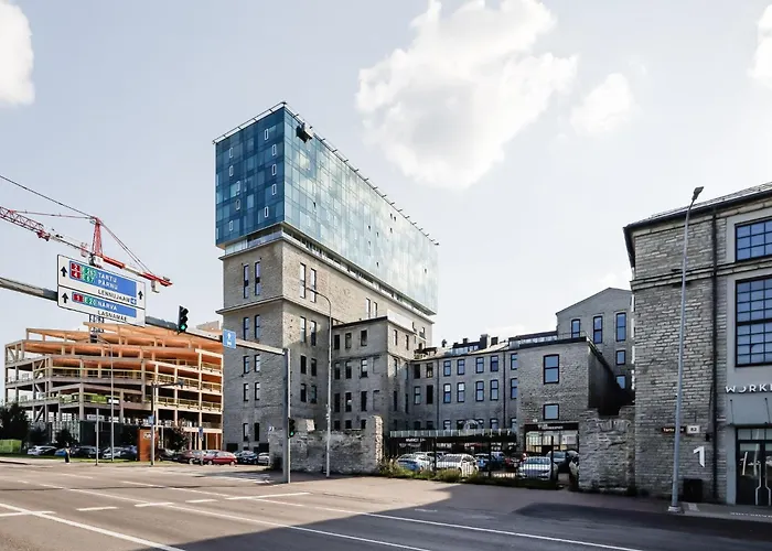 Fahle, Skyline View 1 Bedroom Flat Near Centre Tallinn